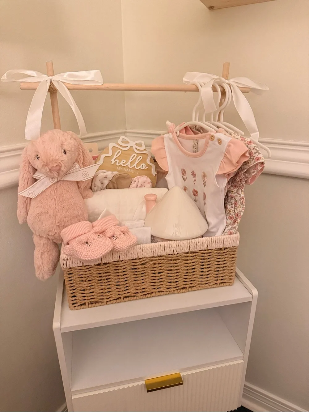 Luxury baby gift baskets!!